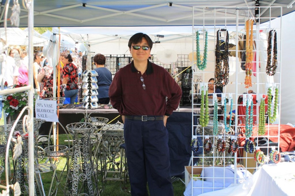 The cost for a 12' by 12' Arts & Crafts Vendor booth space at the 2013 California Poppy Festival is $200.