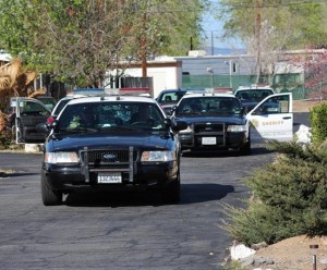 Deputies surrounded contained the area as Dean barricaded himself in a motel room. (TONY CHEVAL)